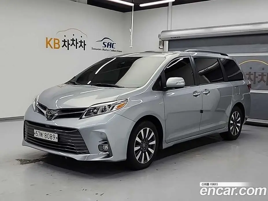 Toyota Sienna 2018 3.5 автомат (гидро), фото 2 Toyota Sienna 2018 3.5 автомат (гидро), фото 2