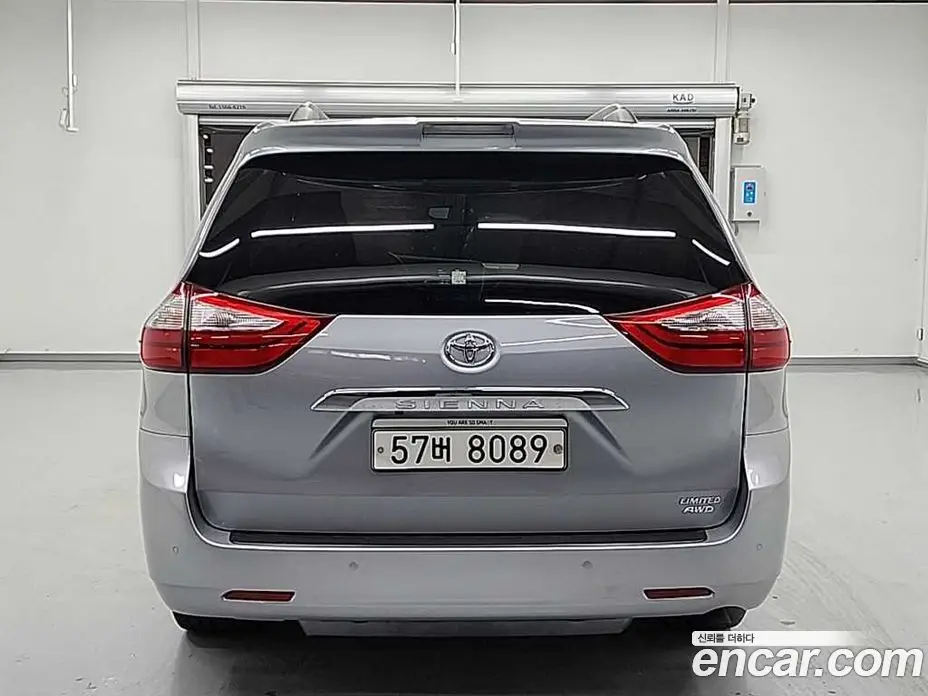Toyota Sienna 2018 3.5 автомат (гидро), фото 3 Toyota Sienna 2018 3.5 автомат (гидро), фото 3