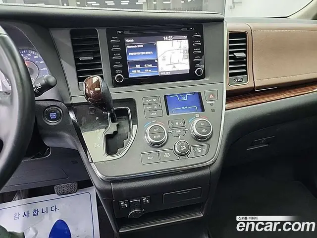 Toyota Sienna 2018 3.5 автомат (гидро), миниатюра 10 Toyota Sienna 2018 3.5 автомат (гидро), миниатюра 10