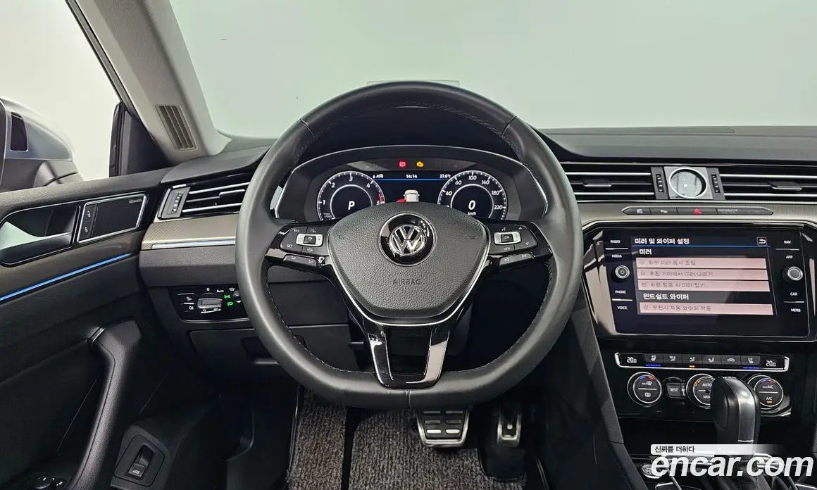 Volkswagen Arteon 2019 2.0 автомат (гидро), фото 13