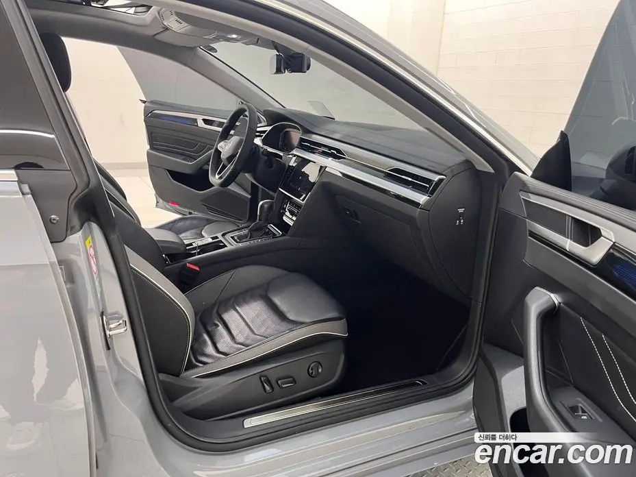 Volkswagen Arteon 2022 2.0 автомат (гидро), фото 15 Volkswagen Arteon 2022 2.0 автомат (гидро), фото 15
