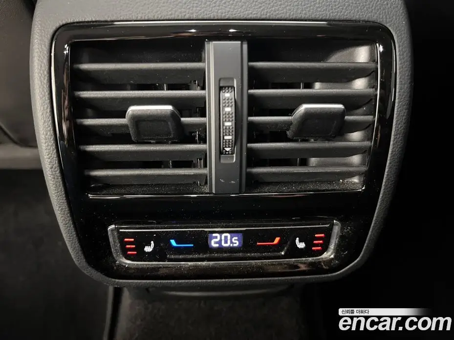 Volkswagen Arteon 2022 2.0 автомат (гидро), фото 16 Volkswagen Arteon 2022 2.0 автомат (гидро), фото 16