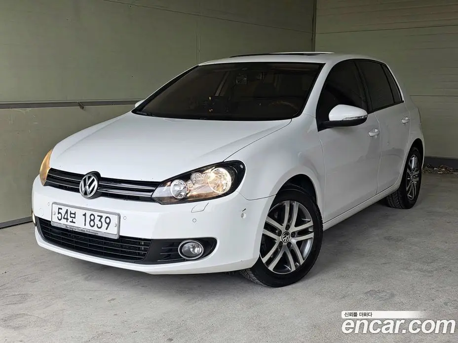 Volkswagen Golf 2010 2.0 автомат (гидро), фото 2 Volkswagen Golf 2010 2.0 автомат (гидро), фото 2