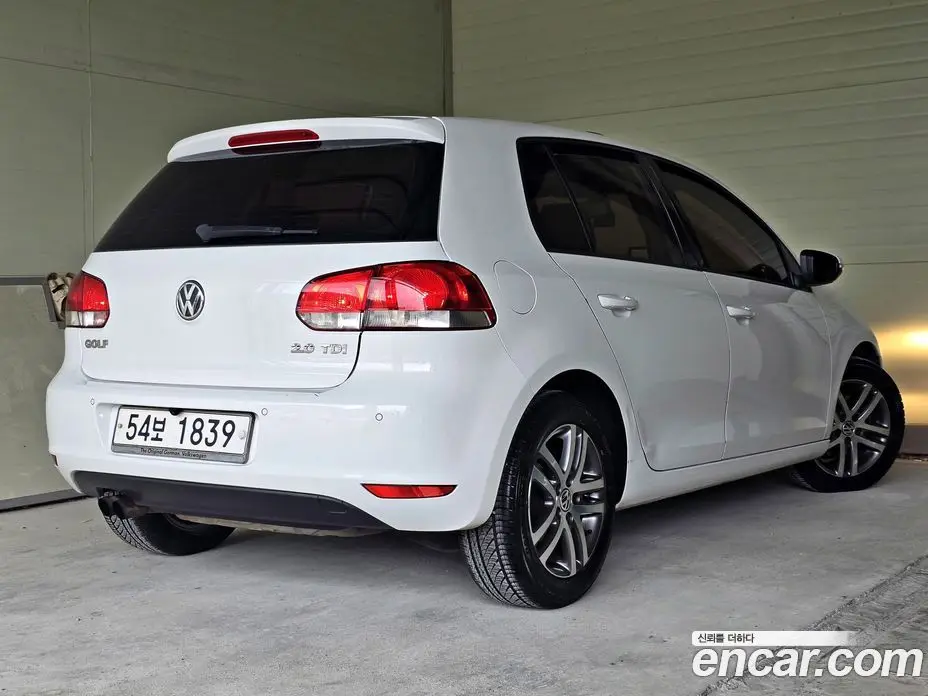 Volkswagen Golf 2010 2.0 автомат (гидро), фото 4 Volkswagen Golf 2010 2.0 автомат (гидро), фото 4