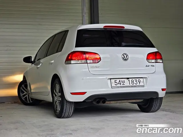 Volkswagen Golf 2010 2.0 автомат (гидро), миниатюра 6 Volkswagen Golf 2010 2.0 автомат (гидро), миниатюра 6