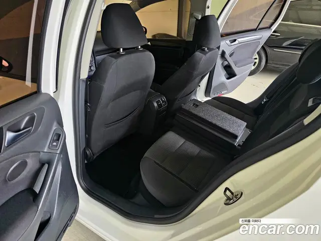 Volkswagen Golf 2010 2.0 автомат (гидро), миниатюра 10 Volkswagen Golf 2010 2.0 автомат (гидро), миниатюра 10