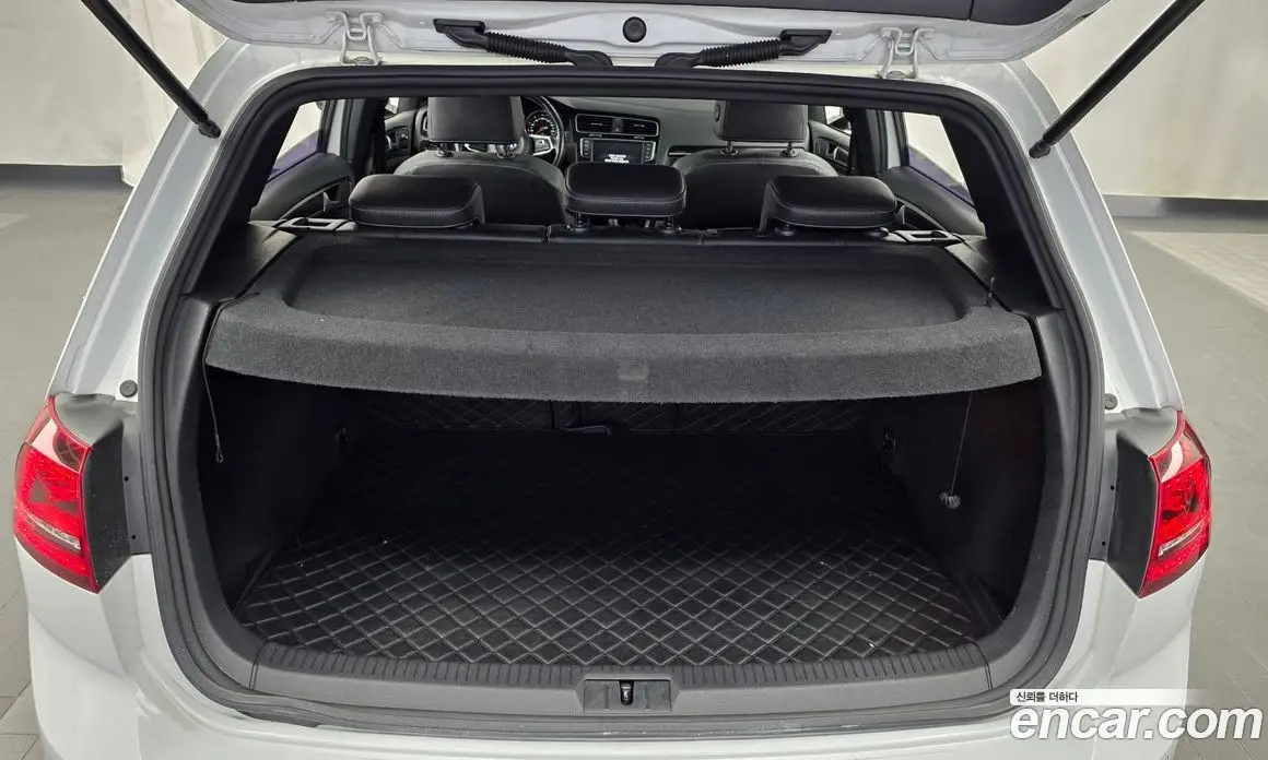 Volkswagen Golf 2014 2.0 автомат (гидро), фото 20 Volkswagen Golf 2014 2.0 автомат (гидро), фото 20