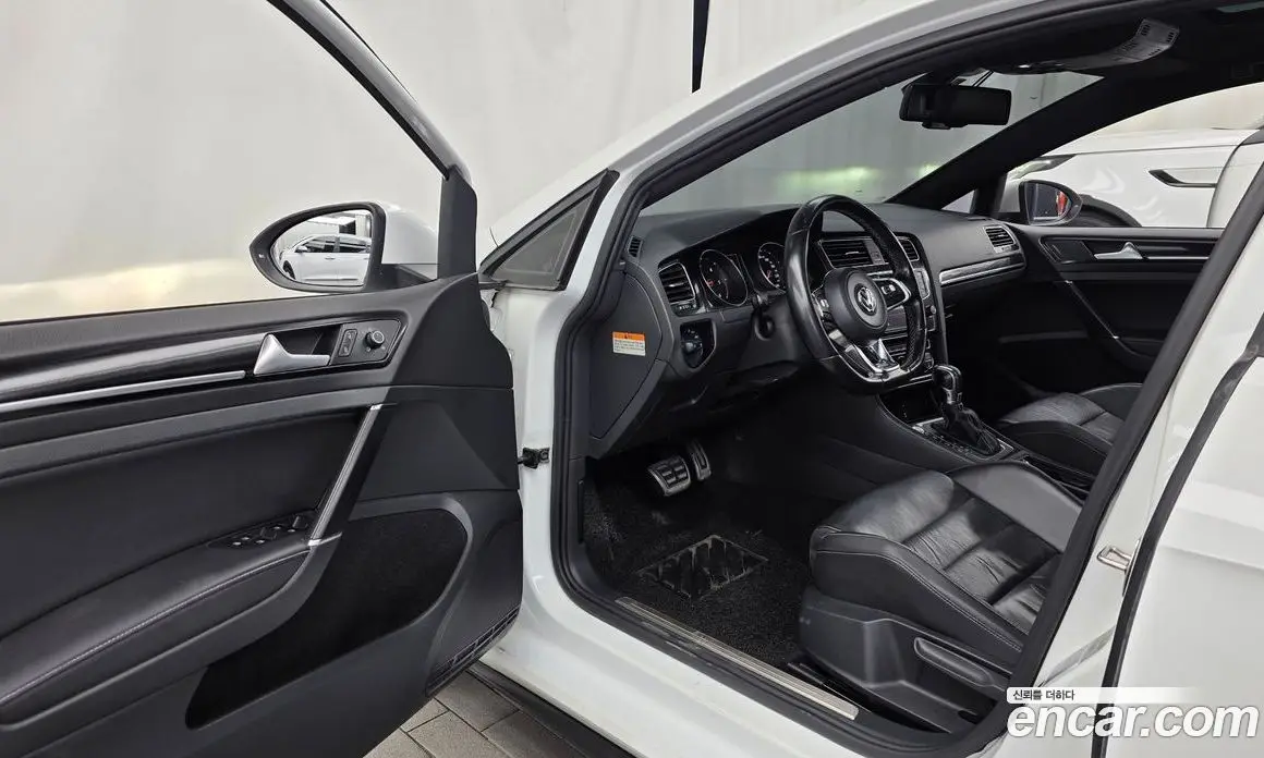 Volkswagen Golf 2014 2.0 автомат (гидро), фото 10 Volkswagen Golf 2014 2.0 автомат (гидро), фото 10