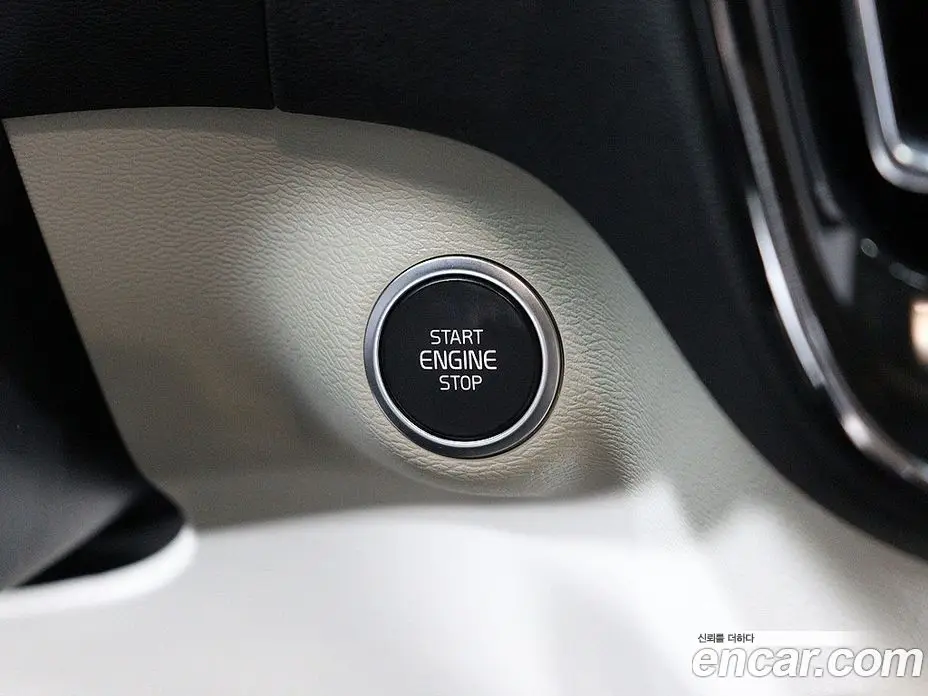 Volvo XC40 2024 2.0 автомат (гидро), фото 9 Volvo XC40 2024 2.0 автомат (гидро), фото 9