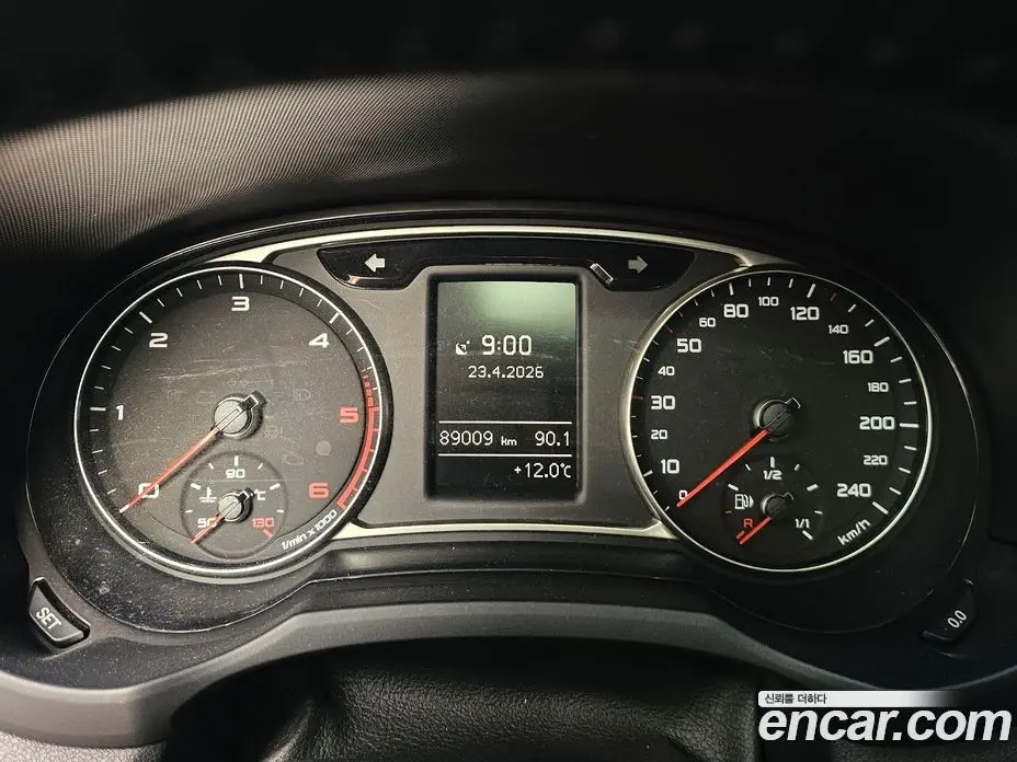 Audi A1 2015 1.6 автомат (гидро), фото 5 Audi A1 2015 1.6 автомат (гидро), фото 5
