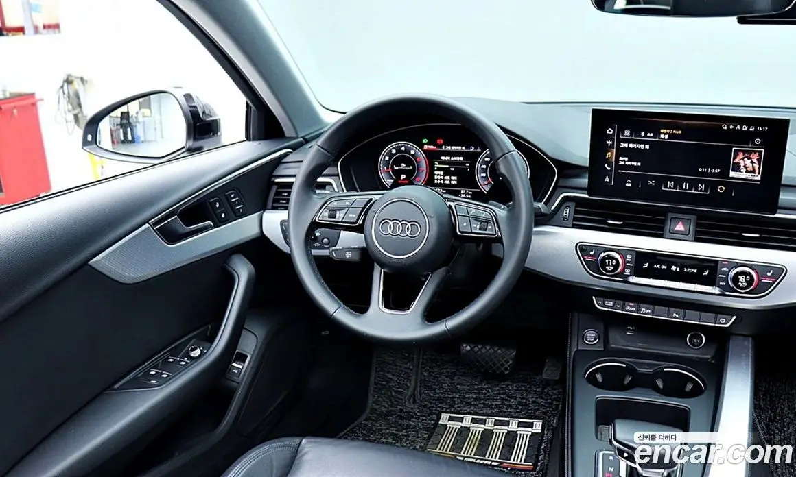 Audi A4 2022 2.0 автомат (гидро), фото 11