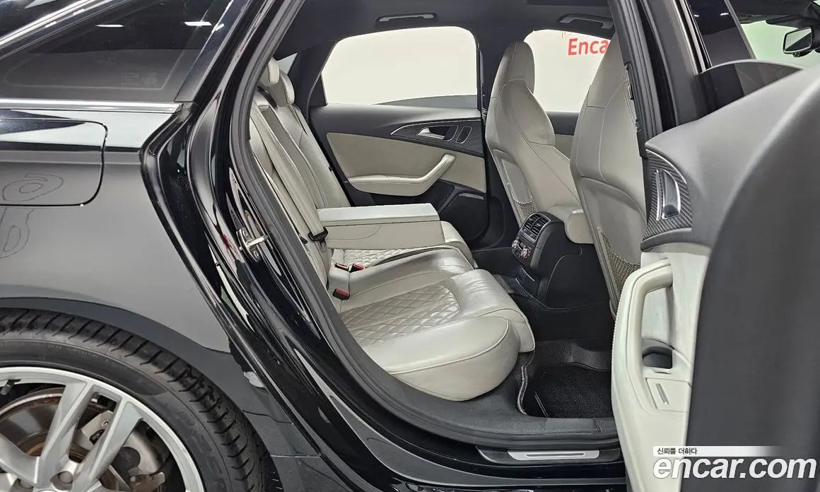 Audi A6 2015 3.0 автомат (гидро), фото 11