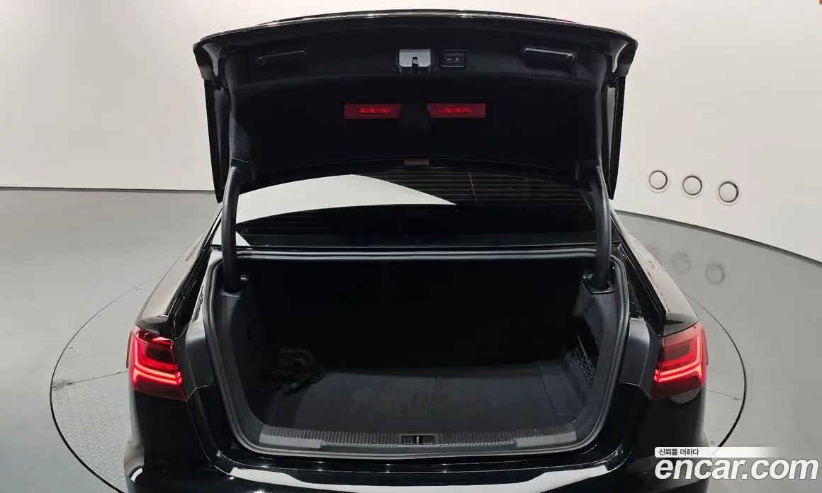 Audi A6 2015 3.0 автомат (гидро), фото 20