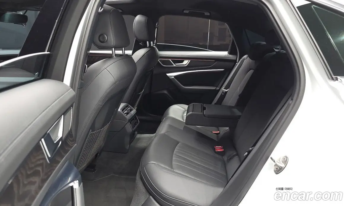 Audi A6 2021 2.0 автомат (гидро), фото 18 Audi A6 2021 2.0 автомат (гидро), фото 18