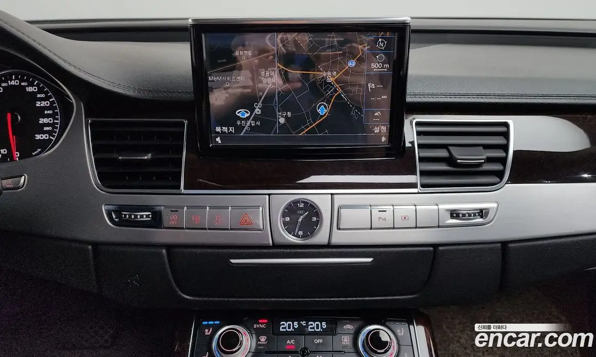 Audi A8 2014 4.0 автомат (гидро), фото 12