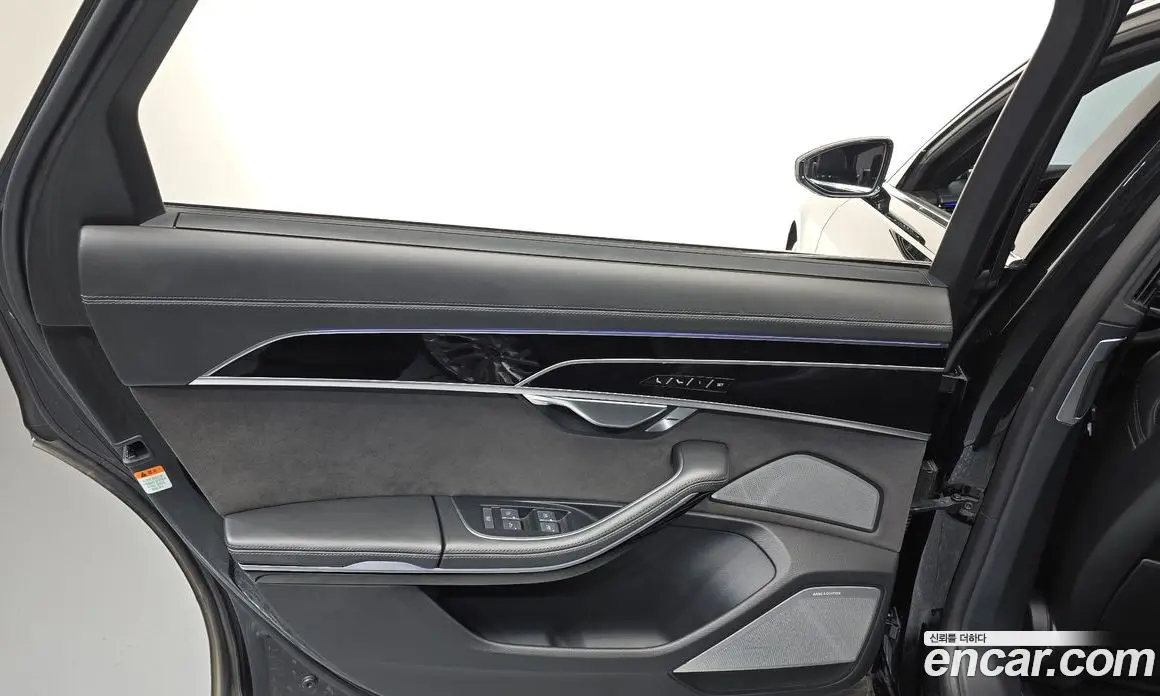 Audi A8 2021 3.0 автомат (гидро), фото 15