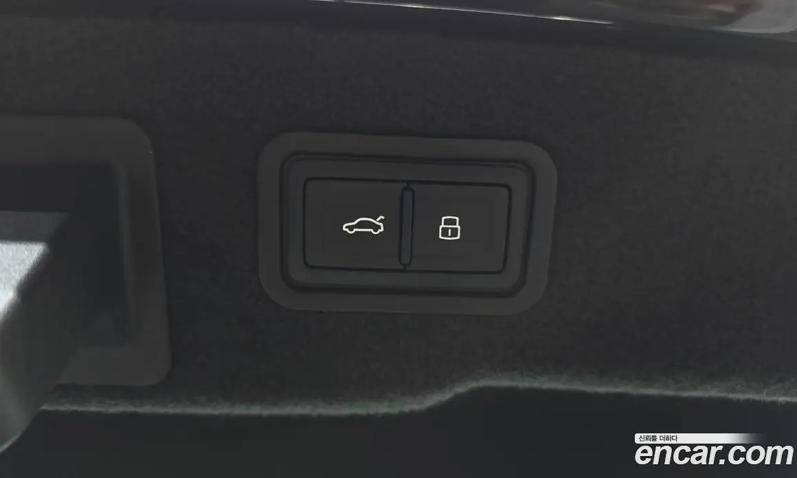 Audi A8 2021 3.0 автомат (гидро), фото 23