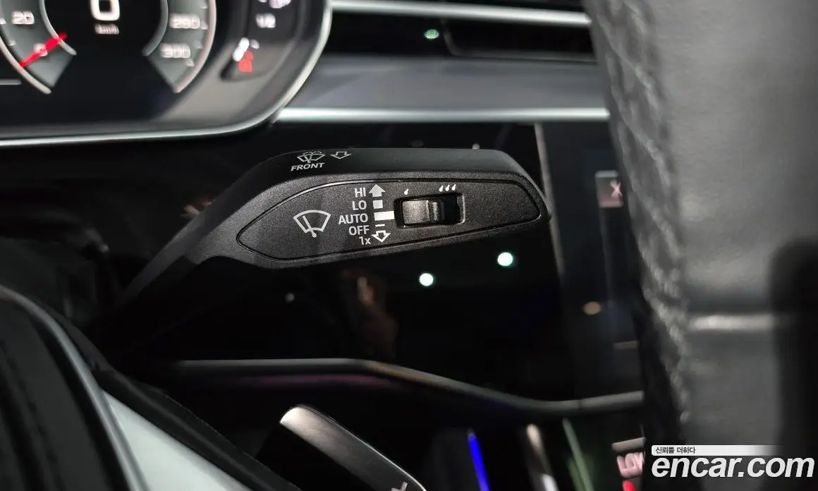 Audi A8 2021 3.0 автомат (гидро), фото 27