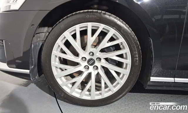 Audi A8 2021 3.0 автомат (гидро), миниатюра 5