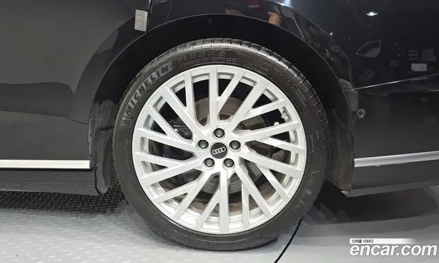 Audi A8 2021 3.0 автомат (гидро), миниатюра 7