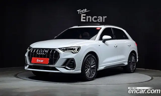 Audi Q3, 2023, 19 868 км