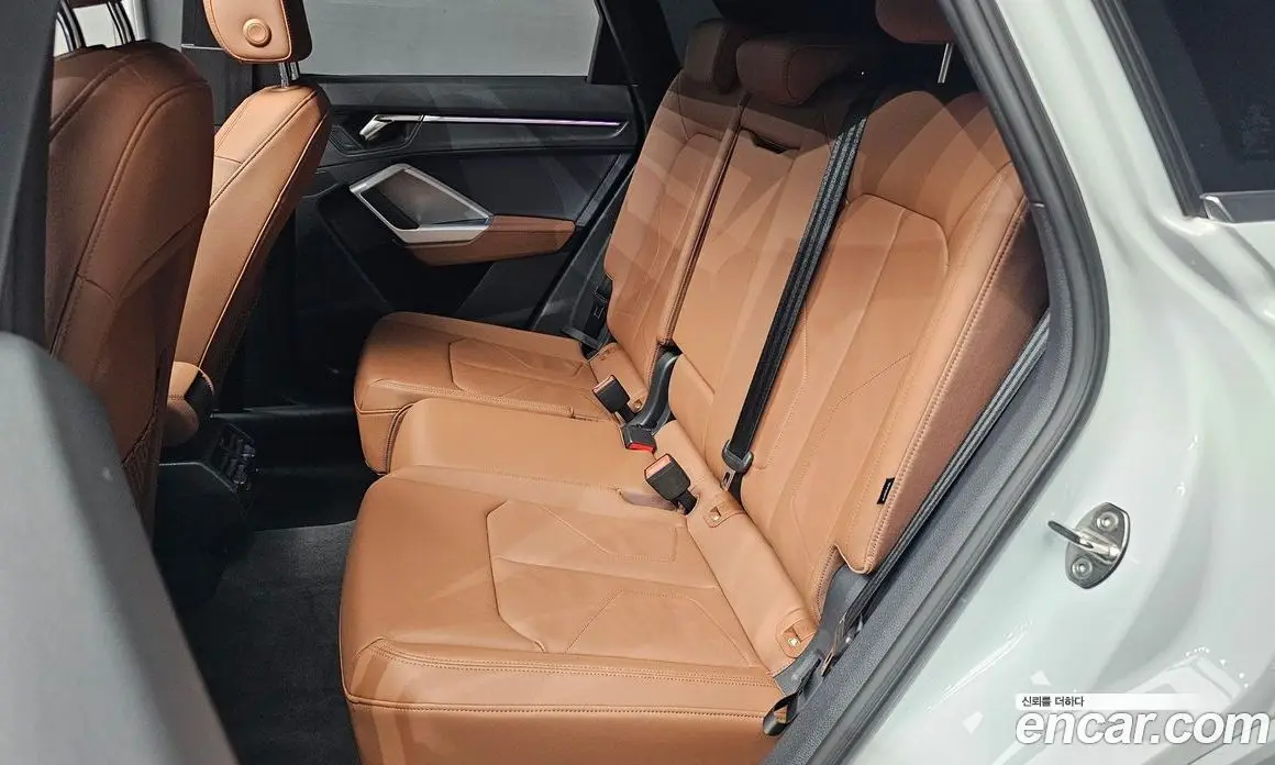 Audi Q3 2023 2.0 автомат (гидро), фото 18