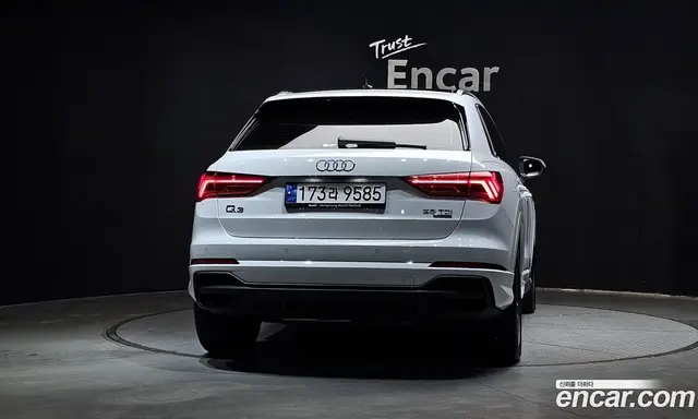 Audi Q3 2023 2.0 автомат (гидро), миниатюра 4