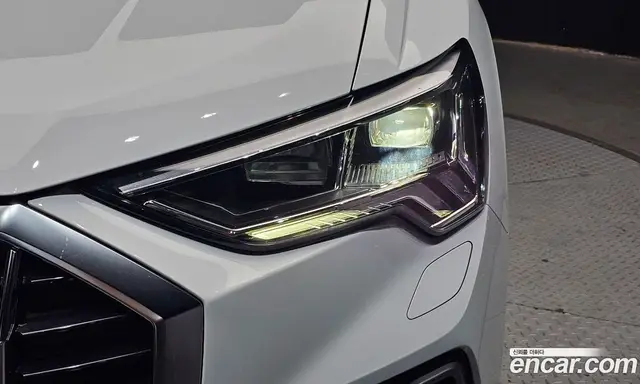 Audi Q3 2023 2.0 автомат (гидро), миниатюра 8