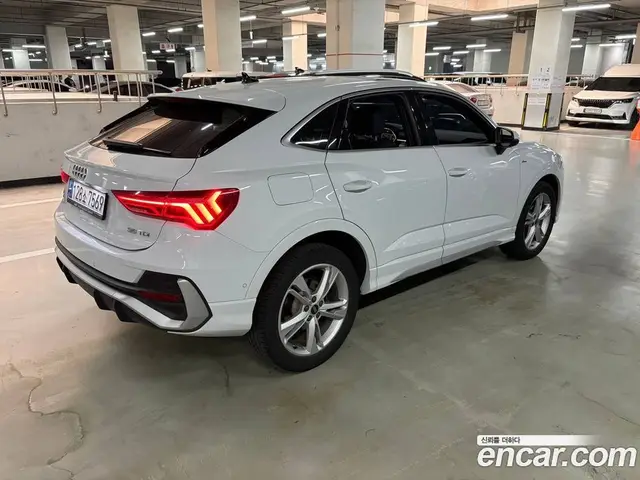 Audi Q3 2023 2.0 автомат (гидро), миниатюра 3