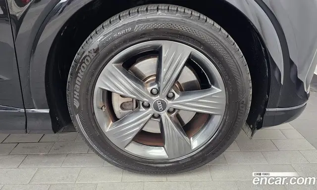 Audi Q4 e-tron 2022 0.2 автомат (гидро), миниатюра 7