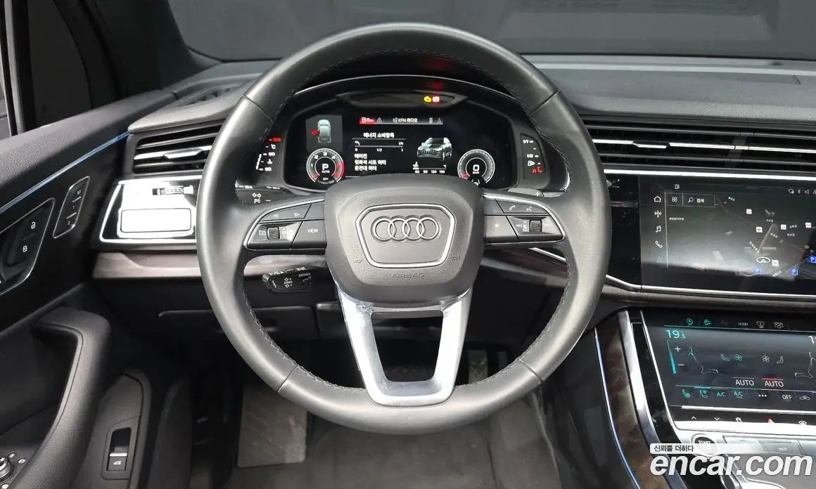 Audi Q7 2022 3.0 автомат (гидро), фото 13