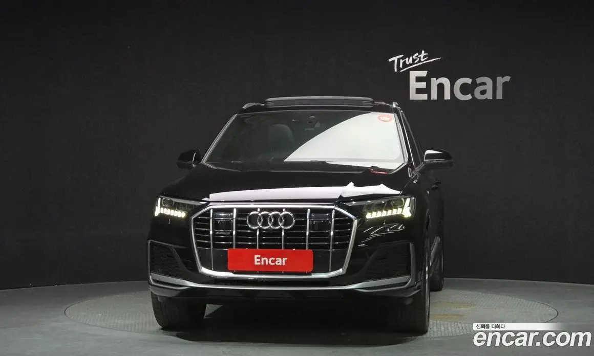 Audi Q7 2022 3.0 автомат (гидро), фото 3