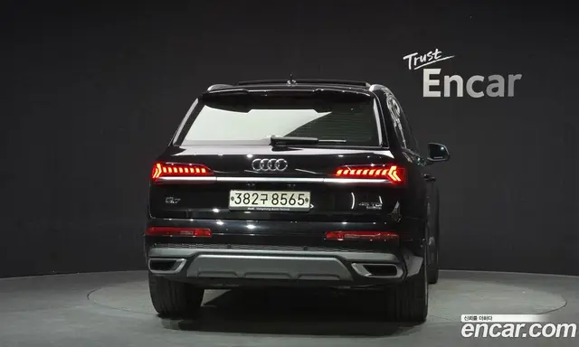 Audi Q7 2022 3.0 автомат (гидро), миниатюра 4