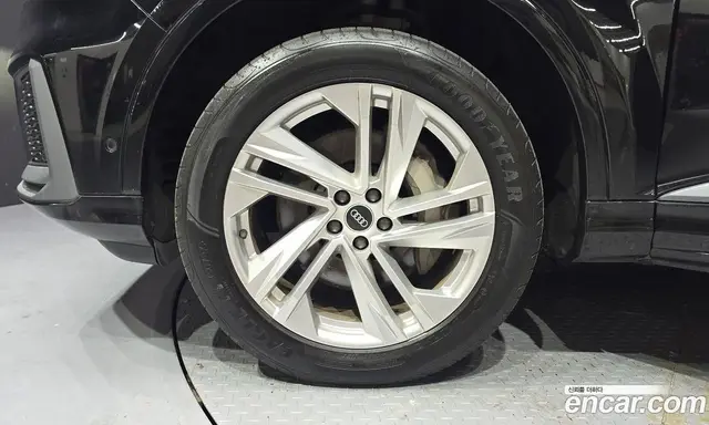 Audi Q7 2022 3.0 автомат (гидро), миниатюра 5