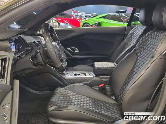 Audi R8 2017 5.2 автомат (гидро), миниатюра 7 Audi R8 2017 5.2 автомат (гидро), миниатюра 7