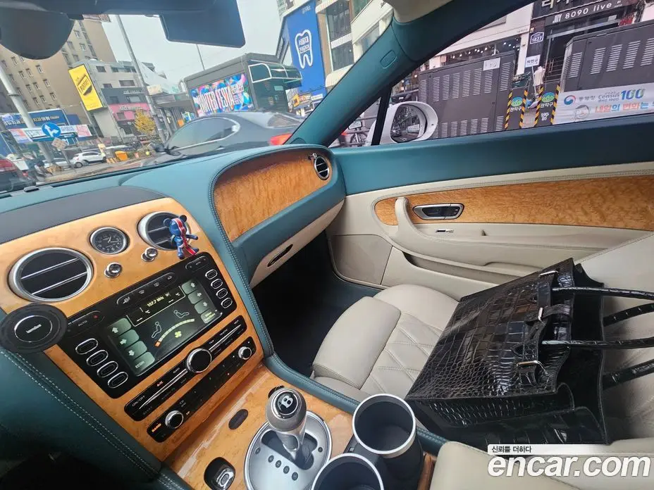 Bentley Continental 2009 6.0 автомат (гидро), фото 15 Bentley Continental 2009 6.0 автомат (гидро), фото 15