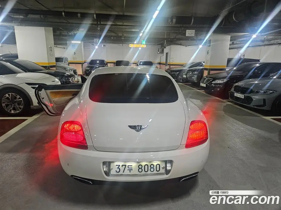 Bentley Continental 2009 6.0 автомат (гидро), фото 8 Bentley Continental 2009 6.0 автомат (гидро), фото 8