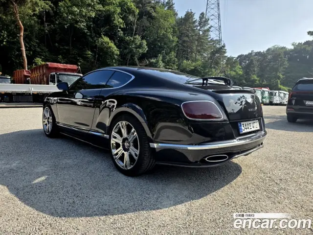 Bentley Continental 2015 4.0 автомат (гидро), миниатюра 4 Bentley Continental 2015 4.0 автомат (гидро), миниатюра 4