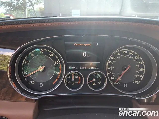 Bentley Continental 2015 4.0 автомат (гидро), миниатюра 9 Bentley Continental 2015 4.0 автомат (гидро), миниатюра 9