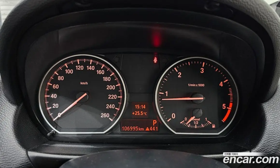 BMW 1 серия 2010 2.0 автомат (гидро), фото 8
