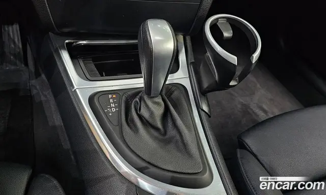 BMW 1 серия 2010 2.0 автомат (гидро), миниатюра 9