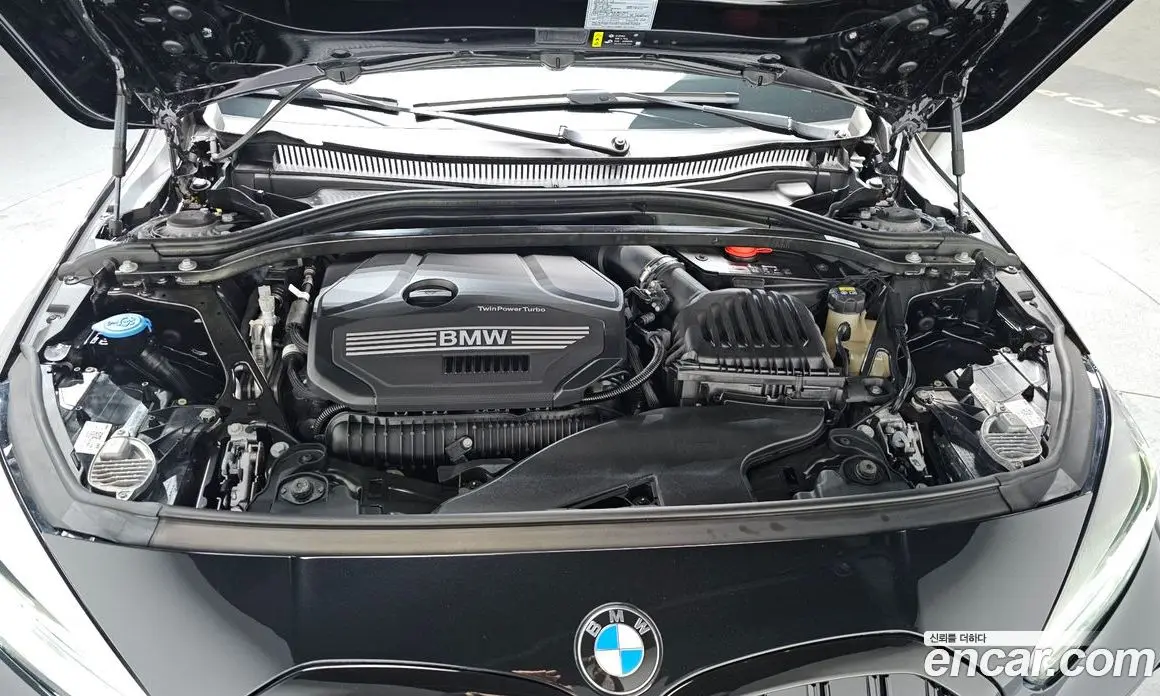 BMW 1 серия 2022 2.0 автомат (гидро), фото 5