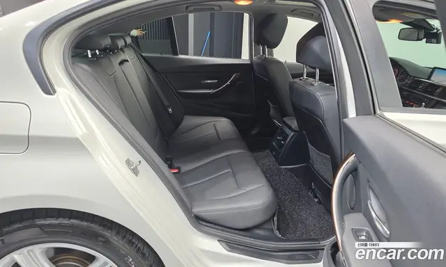 BMW 3 серия 2015 2.0 автомат (гидро), миниатюра 12