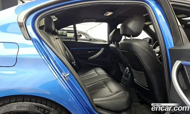 BMW 3 серия 2017 2.0 автомат (гидро), миниатюра 12