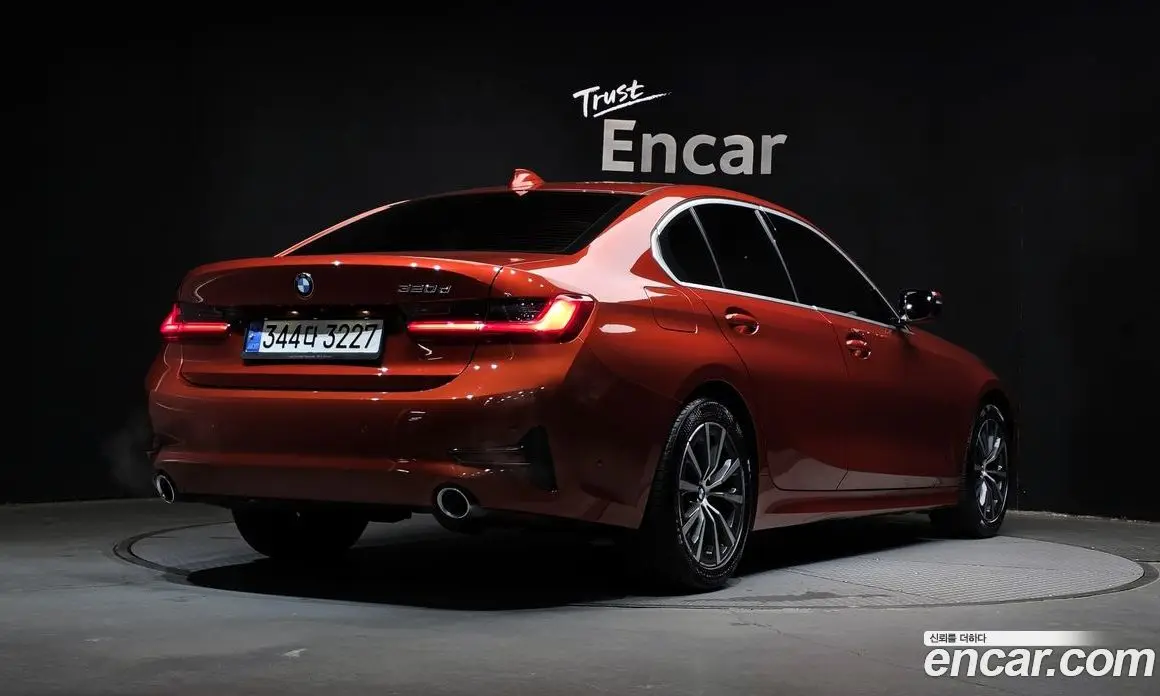 BMW 3 серия 2019 2.0 автомат (гидро), фото 2 BMW 3 серия 2019 2.0 автомат (гидро), фото 2