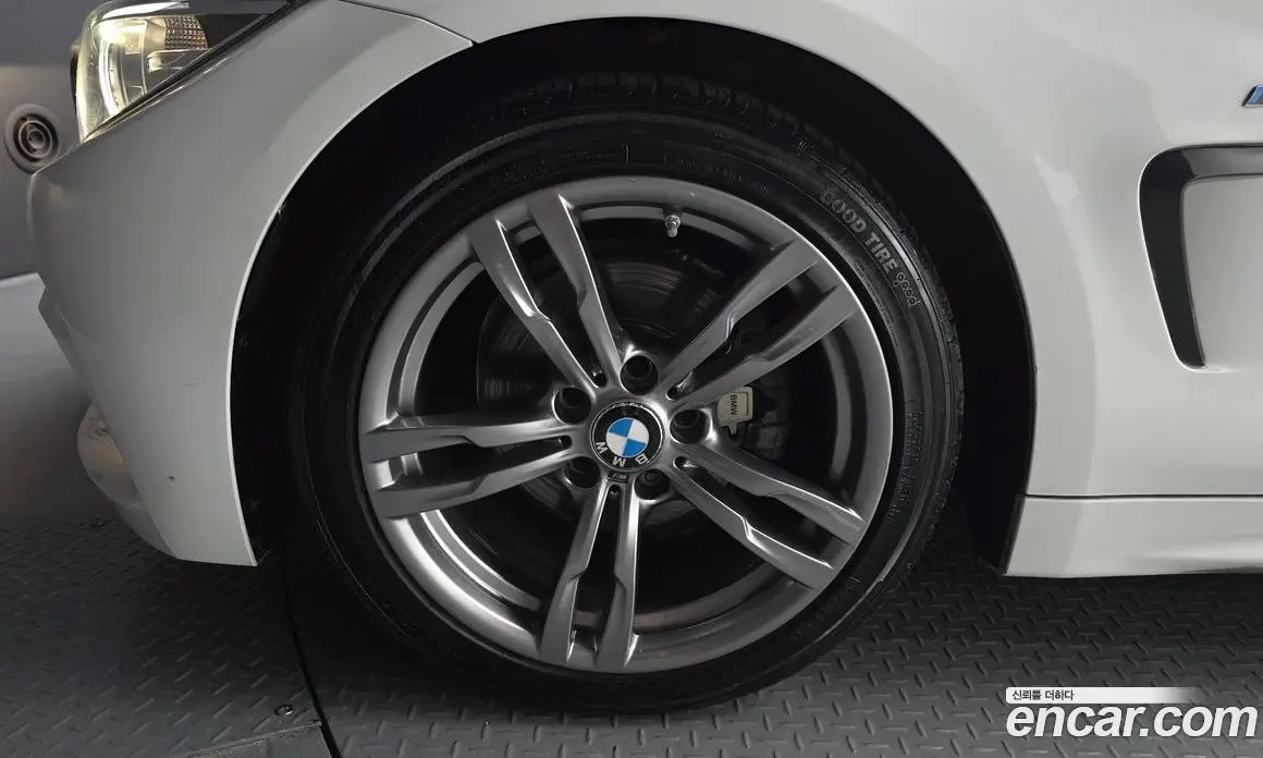 BMW 4 серия 2016 2.0 автомат (гидро), фото 4