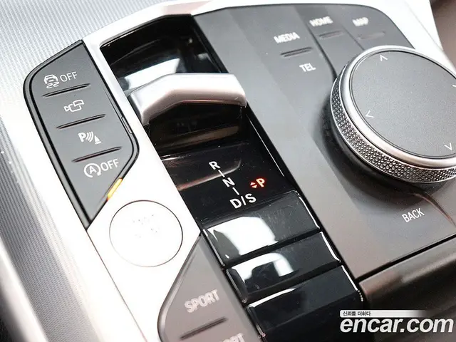 BMW 4 серия 2024 2.0 автомат (гидро), миниатюра 9