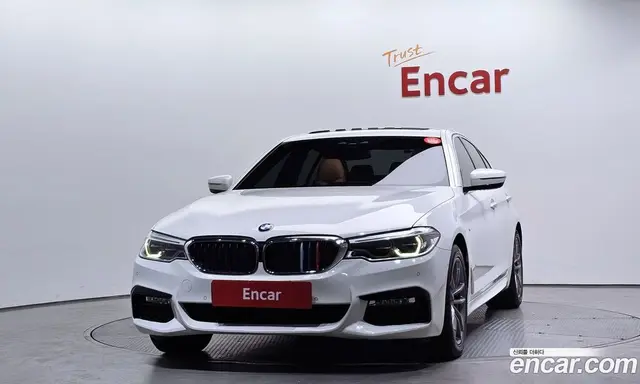 BMW 5 серия 2018 2.0 автомат (гидро), миниатюра 3