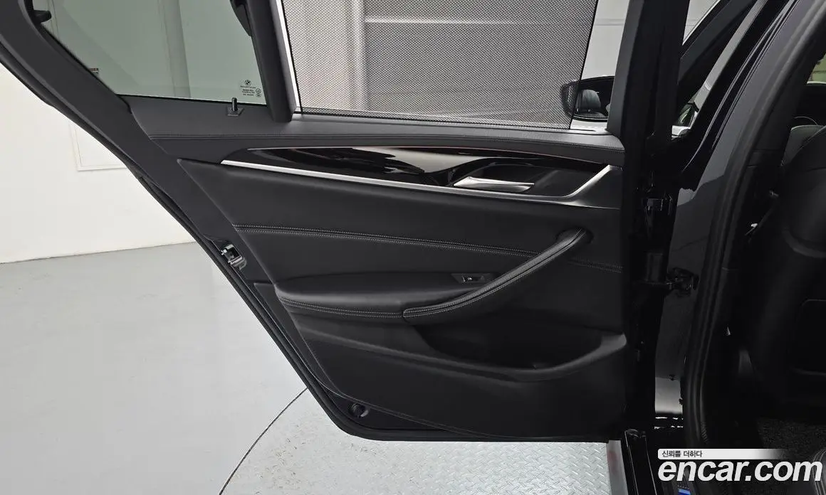 BMW 5 серия 2019 2.0 автомат (гидро), фото 15 BMW 5 серия 2019 2.0 автомат (гидро), фото 15