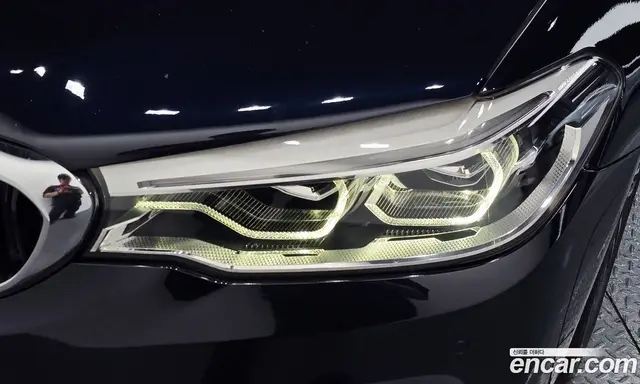 BMW 5 серия 2019 2.0 автомат (гидро), миниатюра 8 BMW 5 серия 2019 2.0 автомат (гидро), миниатюра 8